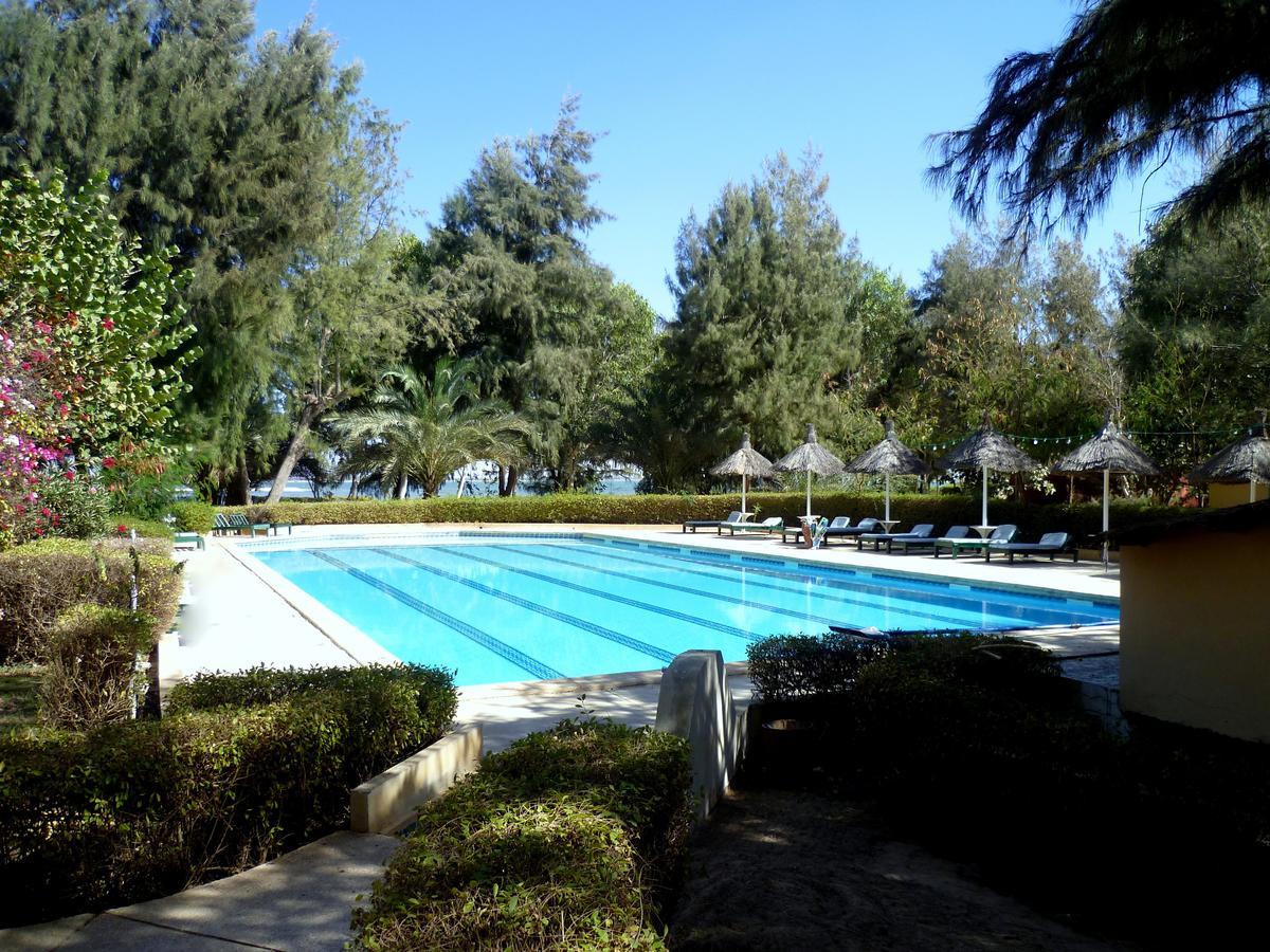 Diamarek Hotel Sur La Plage Saint-Louis Exterior foto